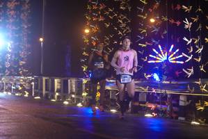 BIB: 0170, 40122
                            <button type="button" onclick="openModal(18273916)" class="btn btn-primary btn-sm float-right btn-popup" data-toggle="modal" data-target=".modal-high-quality">
                        <i class="fas fa-shopping-cart"></i> Add to Cart
                    </button>
                                            <button type="button" onclick="isThisMe(18273916, true)" class="btn btn-success btn-sm float-right btn-popup btn-isme hidden" data-toggle="tooltip" data-placement="bottom" title="นี่คือรูปของคุณใช่ไหม คลิกที่นี่เพื่อเอาเข้าอัลบั้ม">
                        <i class="fas fa-plus"></i> Add to album
                    </button>
                    <button type="button" onclick="isThisMe(18273916, false)" class="btn btn-warning btn-sm float-right btn-popup btn-isnotme hidden">
                        <i class="fas fa-ban"></i> Remove from album
                    </button>